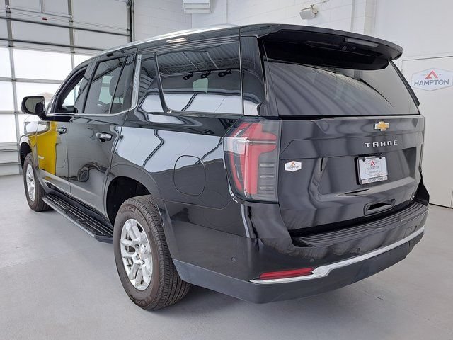 Used 2025 Black Chevrolet LT image 7