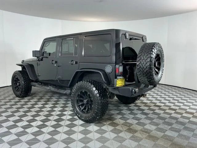 Used 2012 Black Jeep Unlimited Rubicon image 7