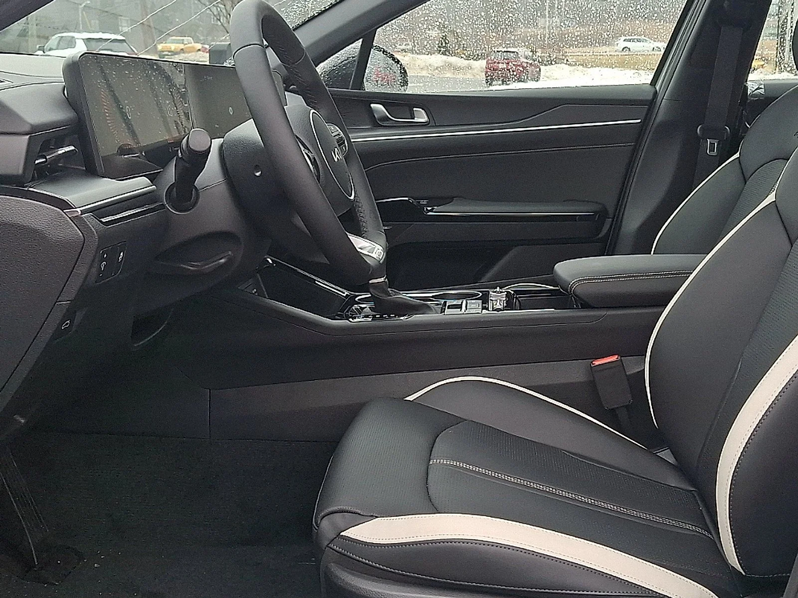 New 2026 Wolf Gray Kia GT-Line AWD image 11