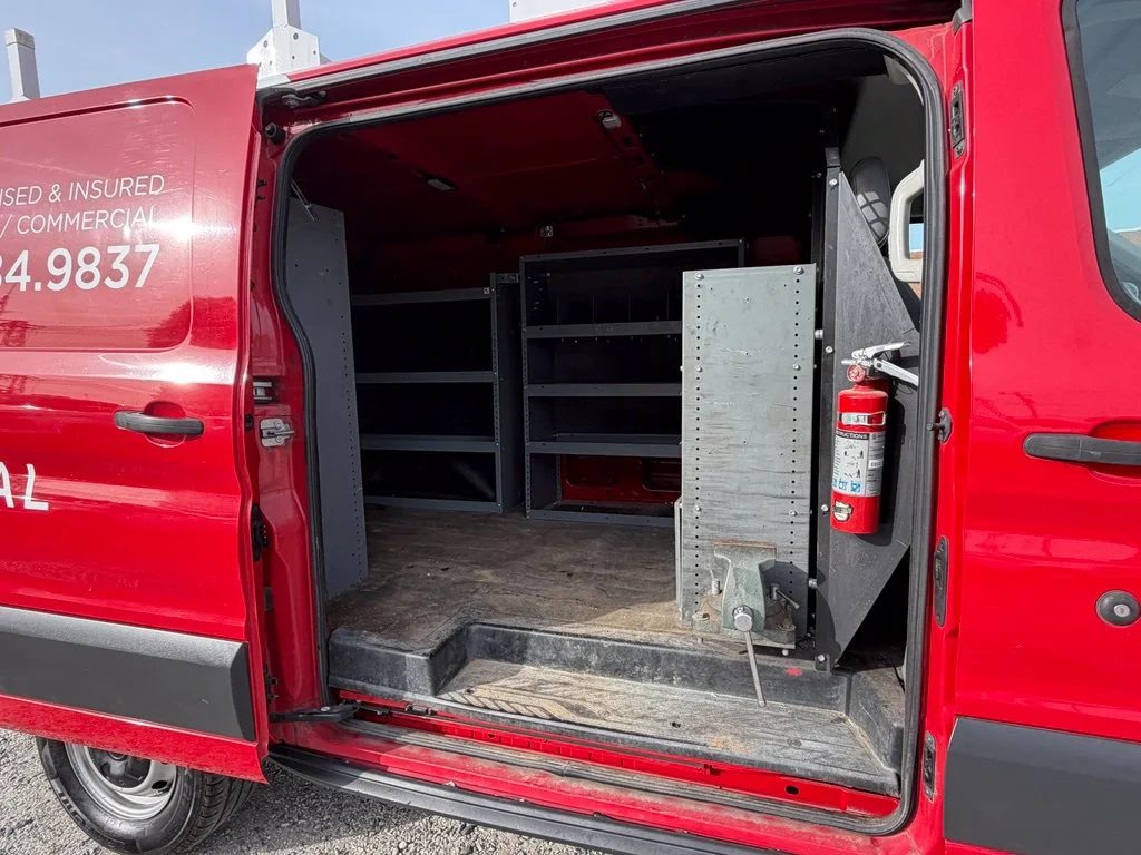 Used 2015 Red Ford Base image 15