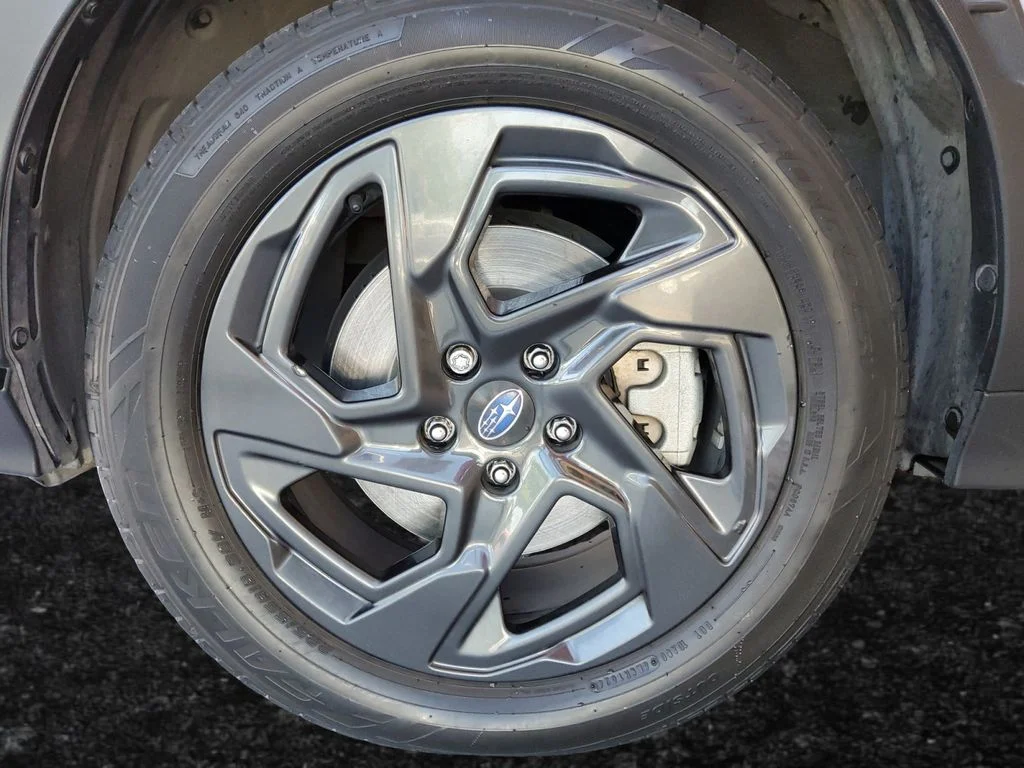 Used 2024 Silver Subaru Sport image 27