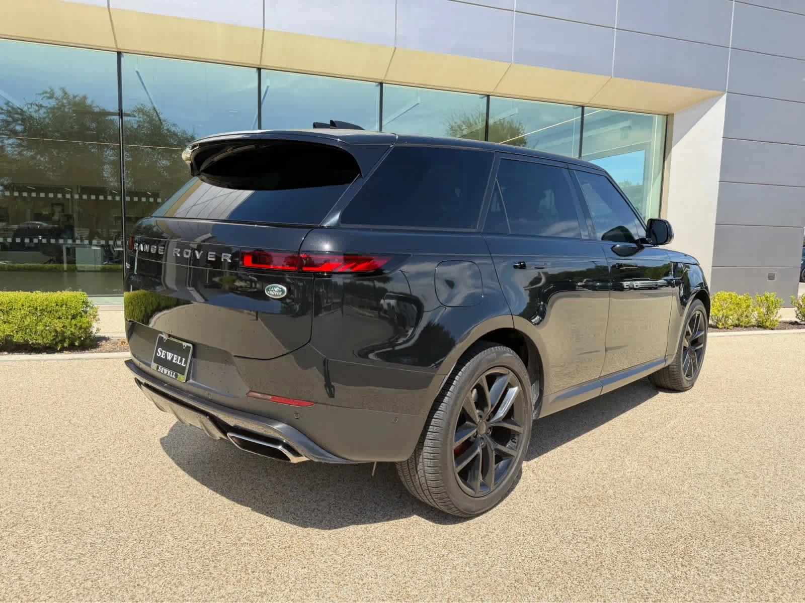 Certified Used 2023 Santorini Black Metallic Land Rover SE image 7