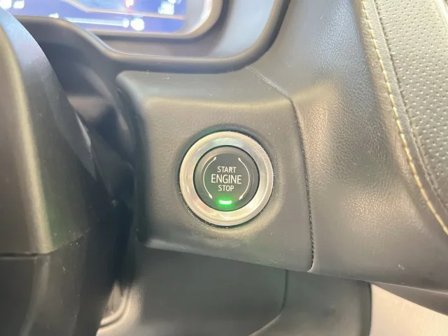 2023 GMC Yukon XL SLT - Photo 16