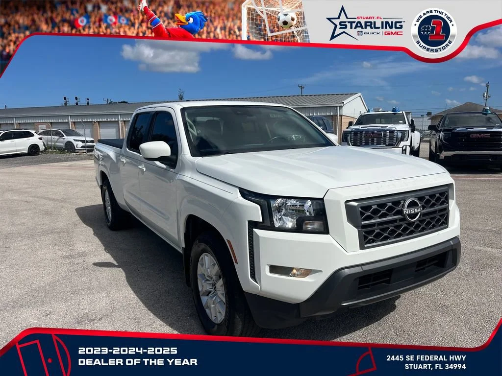Used 2022 White Nissan Crew Cab Long Bed SV 4x2 image 3