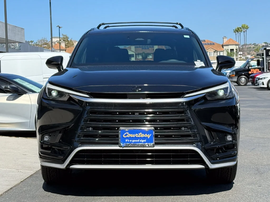 Used 2026  Lexus TX 500h F SPORT Performance Premium image 4
