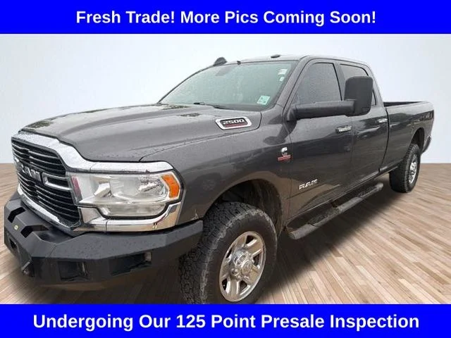 2019 RAM 2500 Big Horn 4X4 Crew Cab LWB's photo