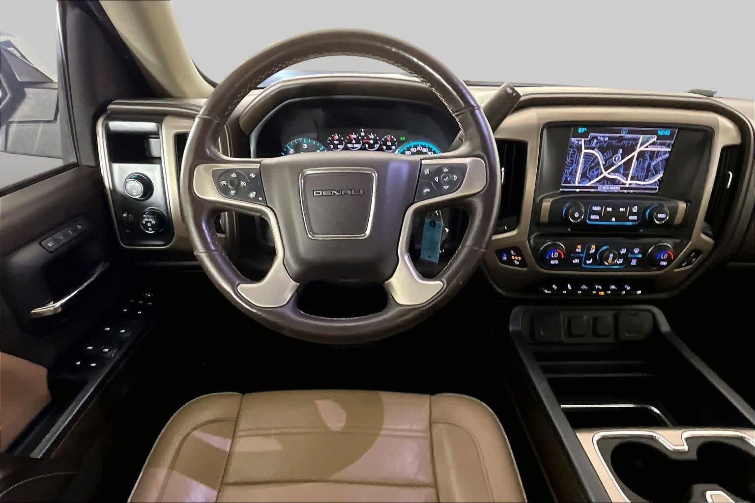 Used 2017 Onyx Black GMC Denali image 6