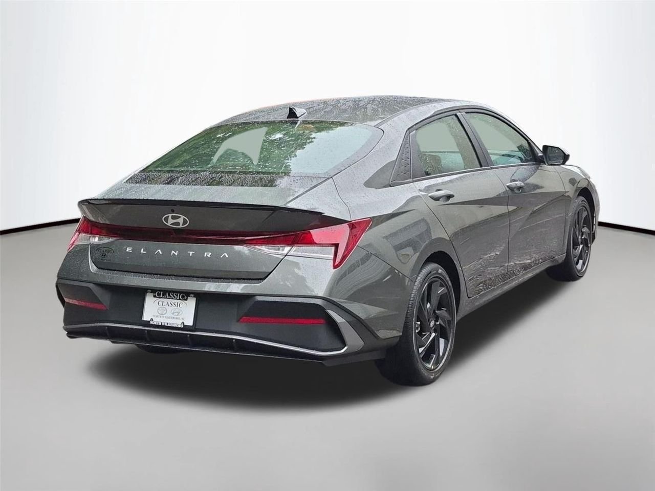 New 2026 Amazon Gray Hyundai SEL Sport Plus image 5