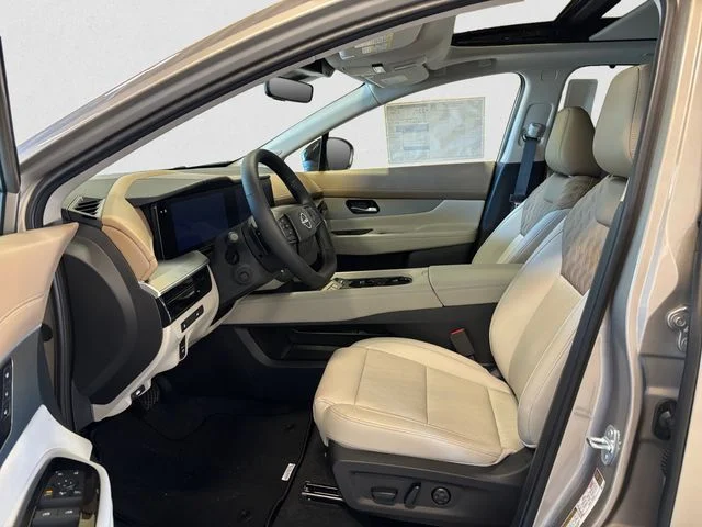 New 2027 Silver Nissan Platinum image 10