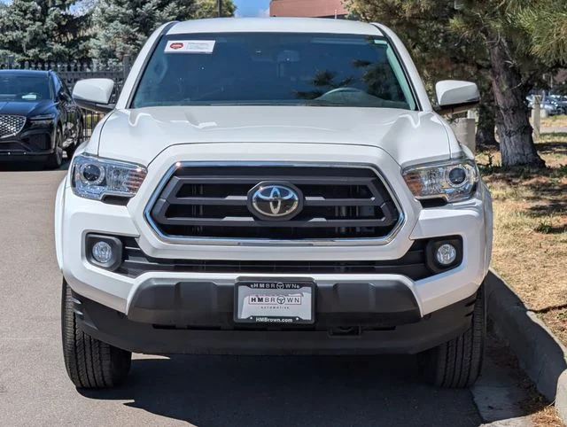 Used 2023 Ice Toyota SR5 image 6