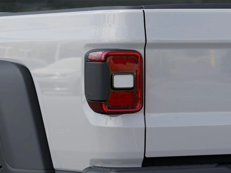 New 2026 Bright White Clear-Coat Exterior Paint Jeep Rubicon image 11