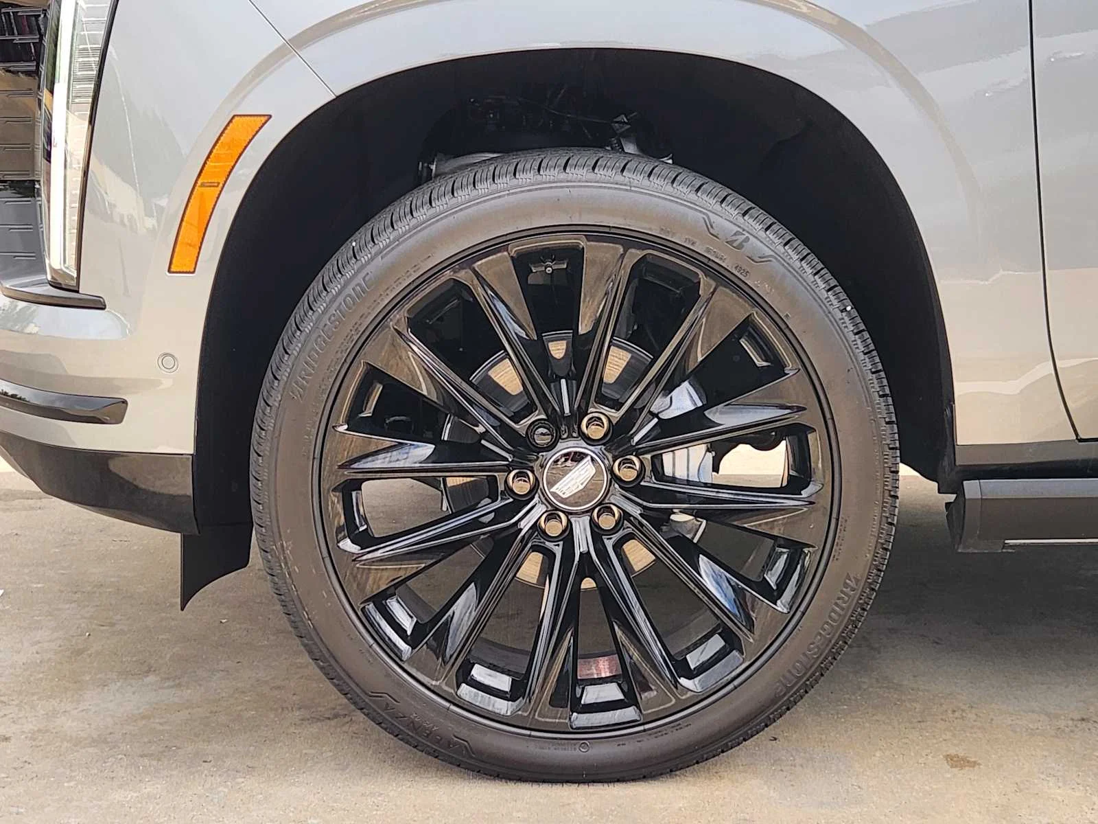 2026 Cadillac Escalade Platinum Sport - Photo 7