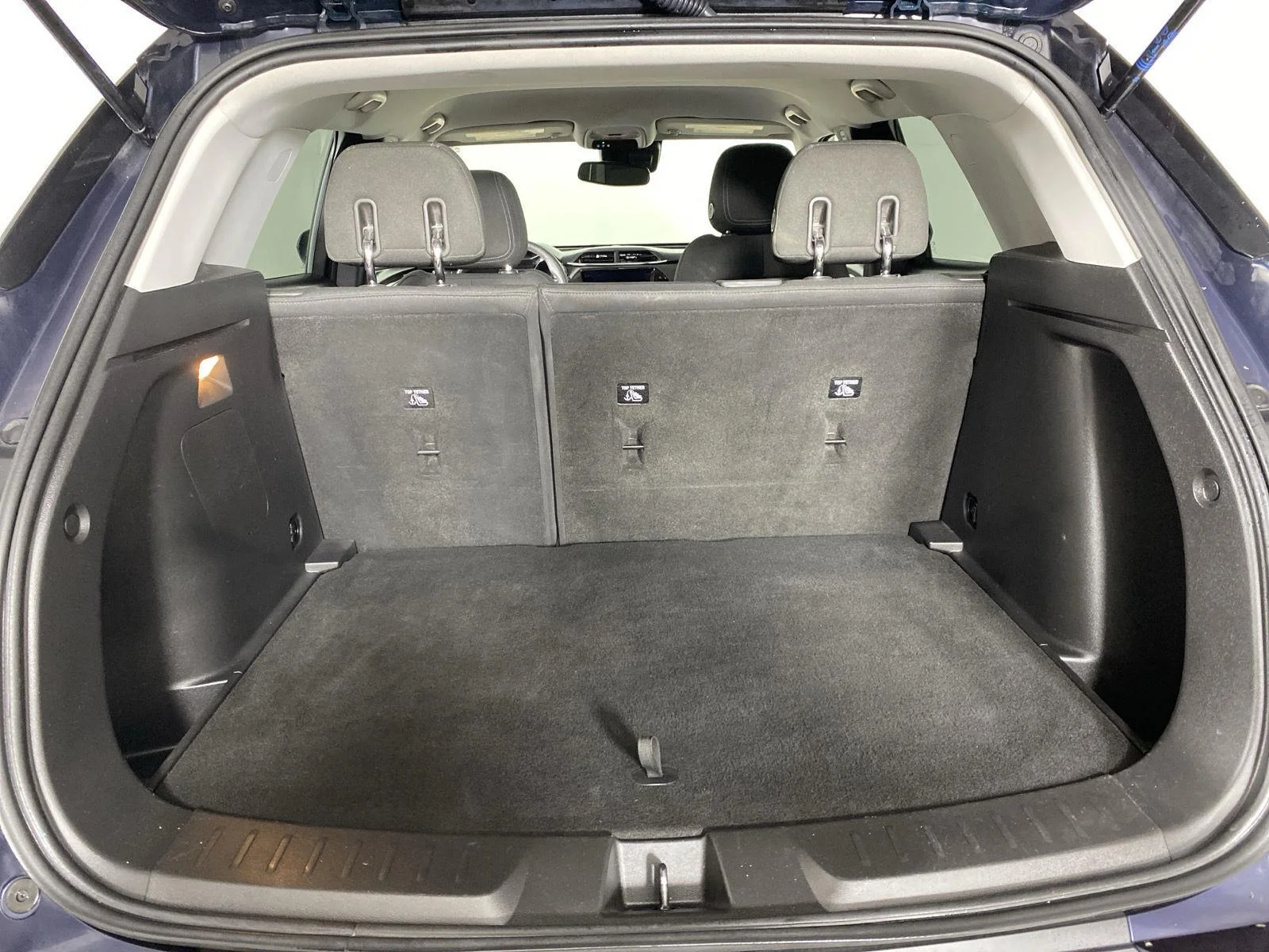 Used 2021 MIDNIGHT BLUE METALLIC Chevrolet LT image 24