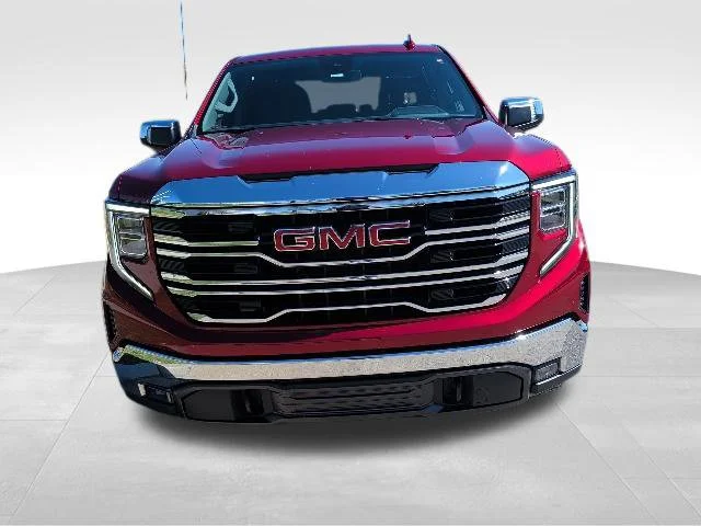 Used 2022 Red GMC SLT image 8