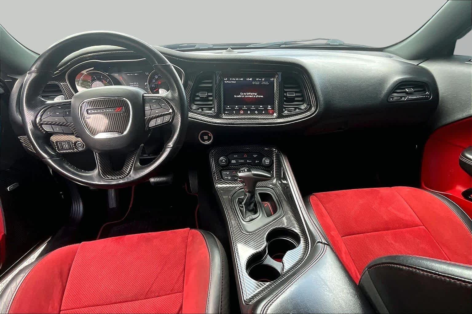 Used 2019 Granite Pearlcoat Dodge R/T Scat Pack image 14