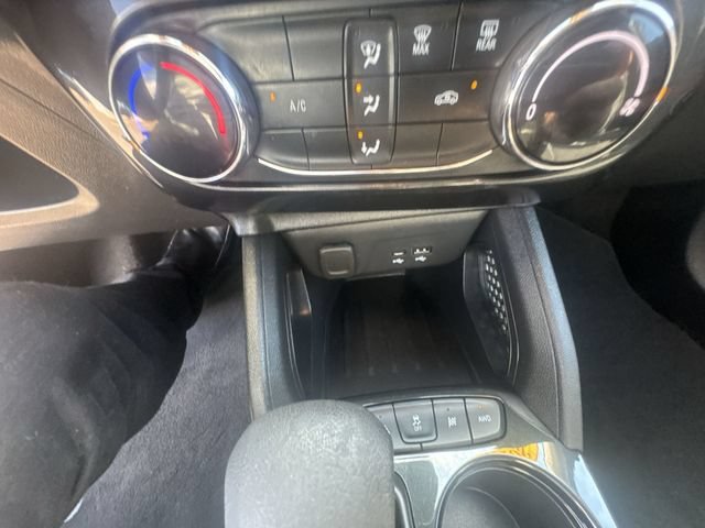 Photo 34
