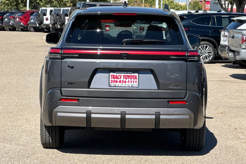 New 2026 Pavement Toyota  image 7