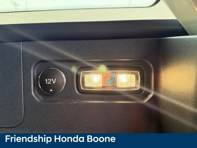 Used 2025 Beige Ford Badlands image 39