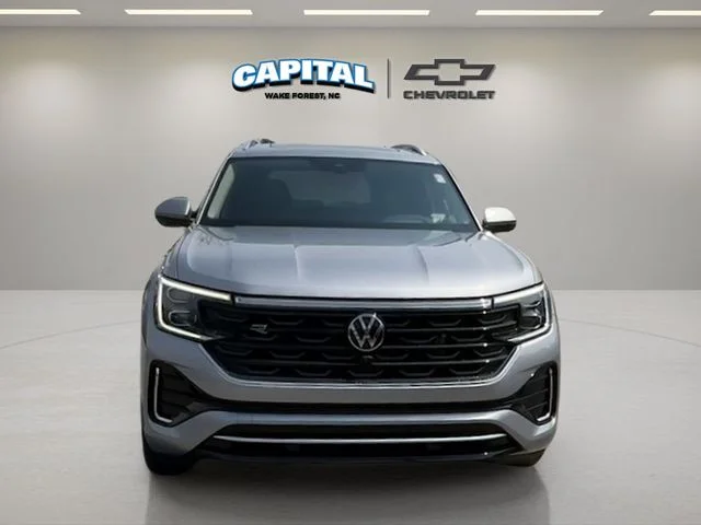 Used 2024 Silver Volkswagen 2.0T SEL Premium R-Line image 8