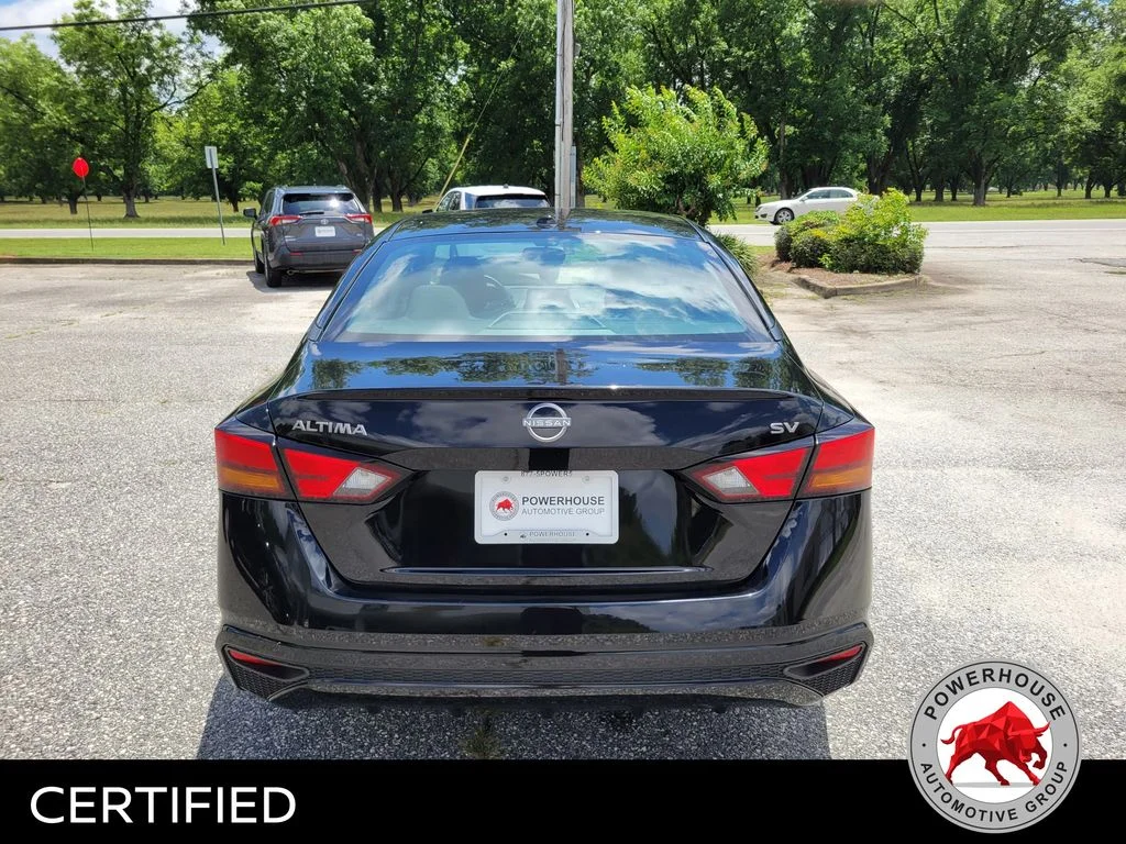 Used 2023 Black Nissan 2.5 SV image 5