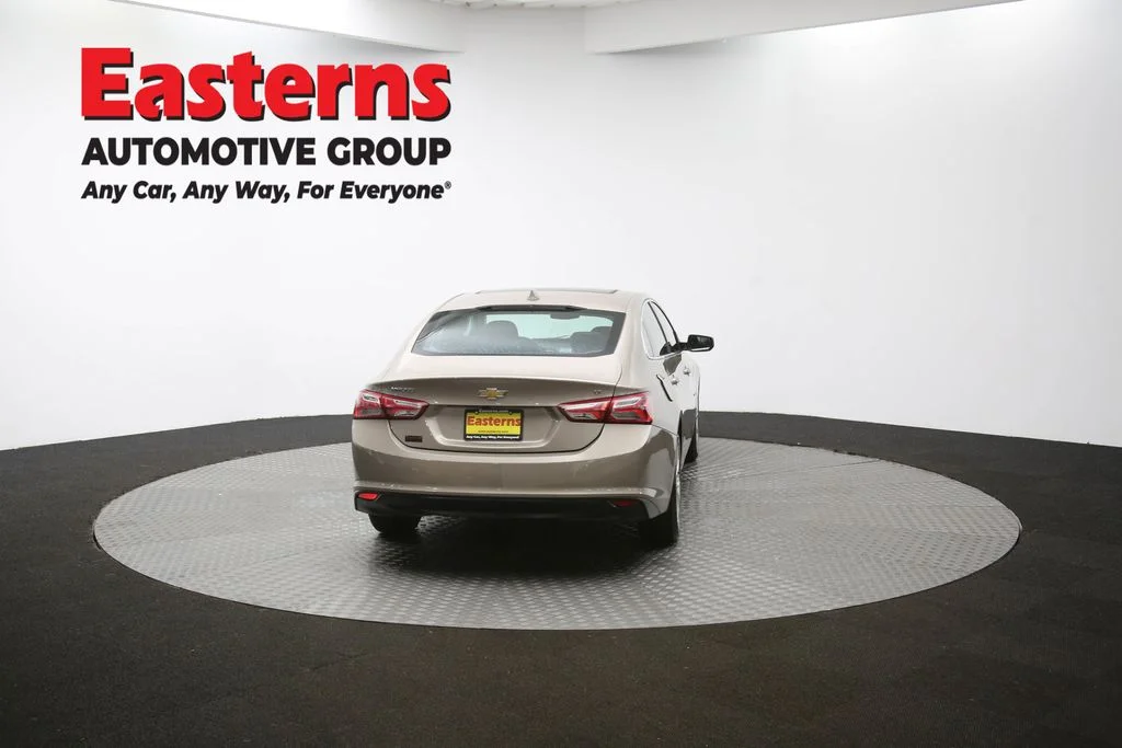 Used 2022 Gray Chevrolet LT image 38