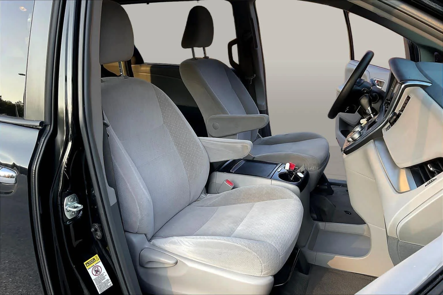 Used 2015 Attitude Black Toyota LE image 9