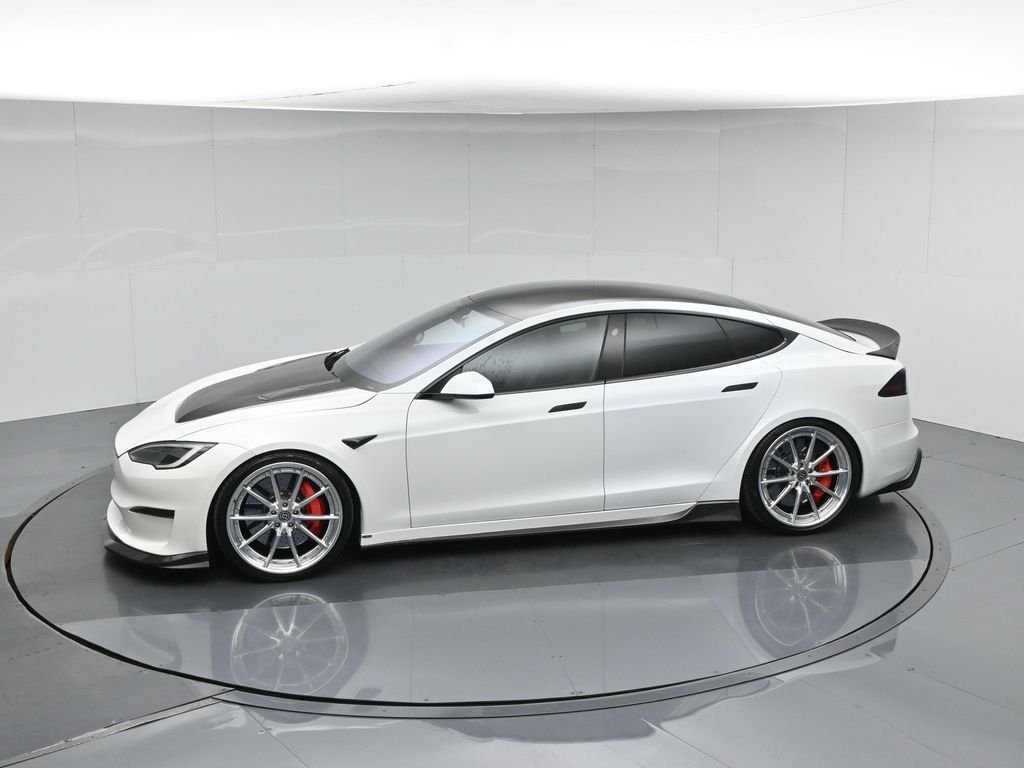 Used 2022 White Tesla Plaid image 42
