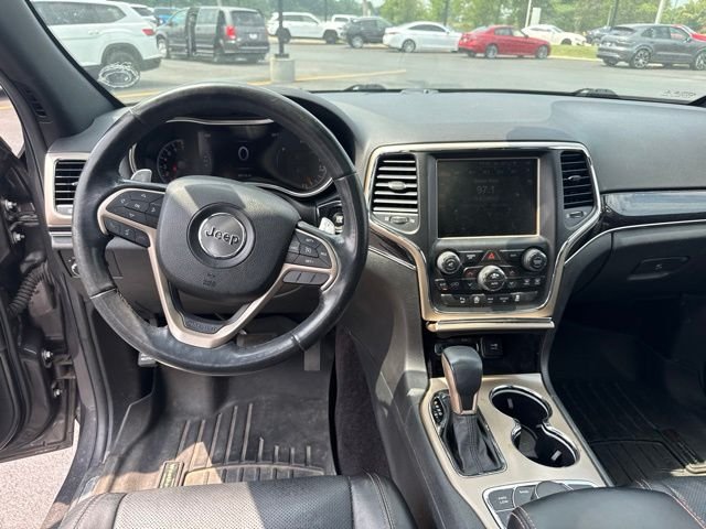 Certified Used 2016 Gray Jeep Limited image 10