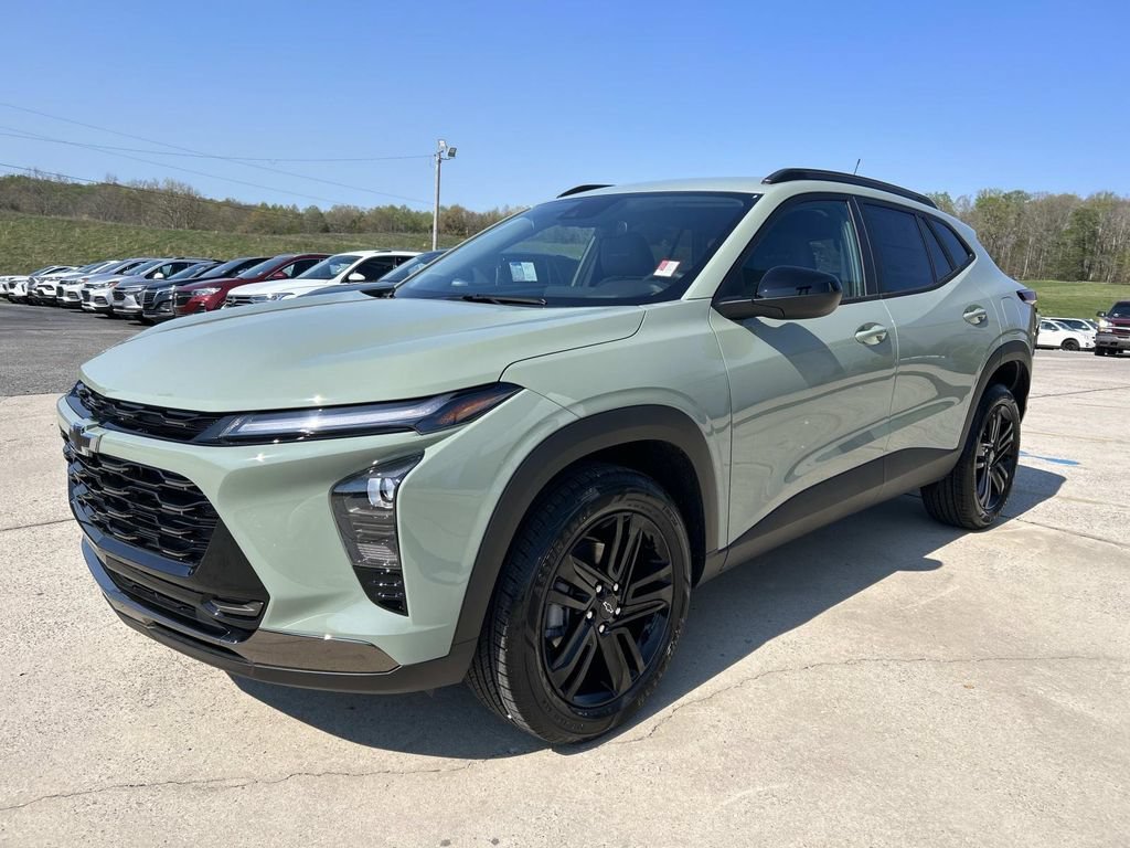 New 2026 Cacti Green Chevrolet ACTIV image 8