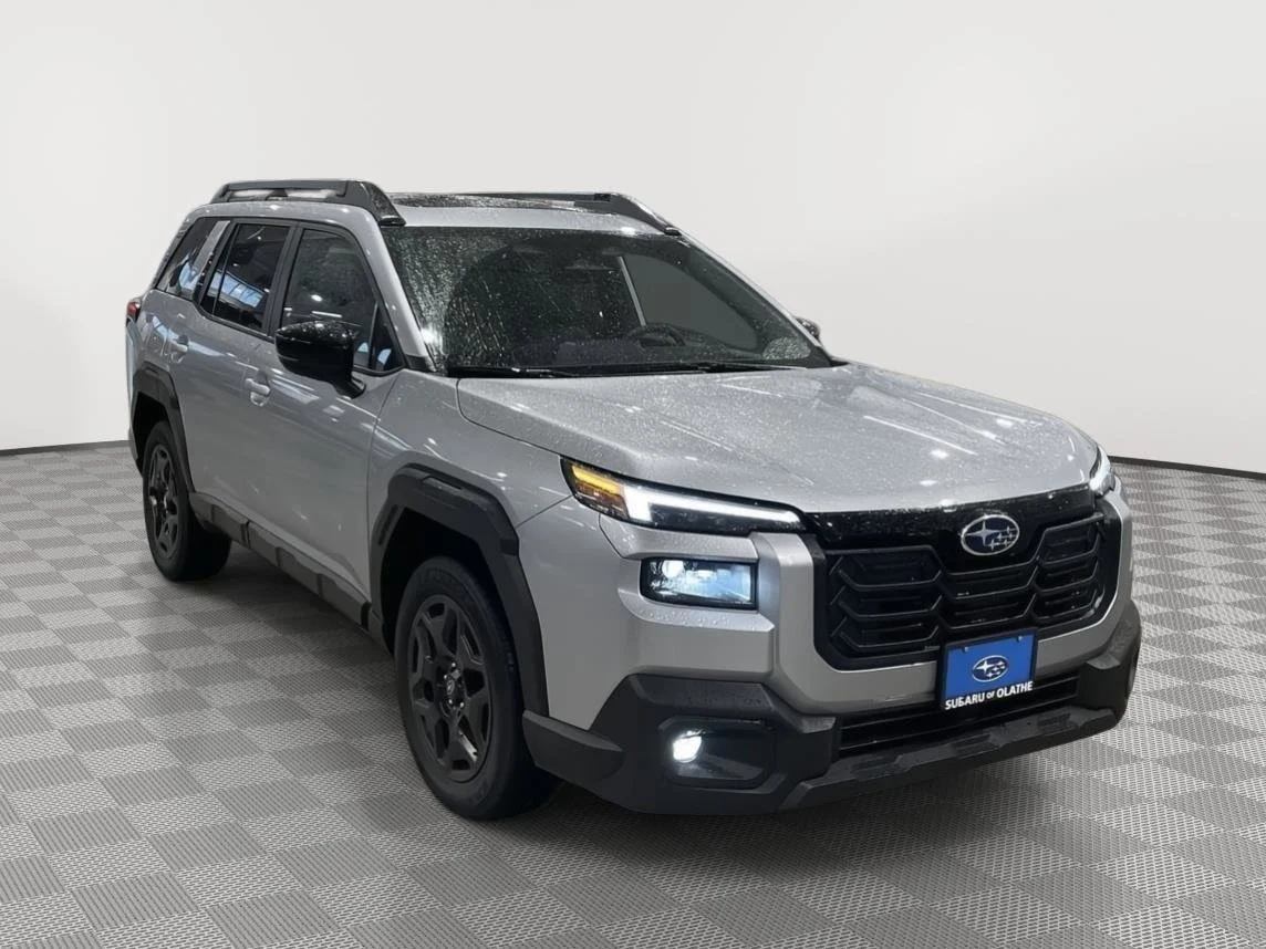 New 2026 Ice Silver Metallic Subaru Limited image 7