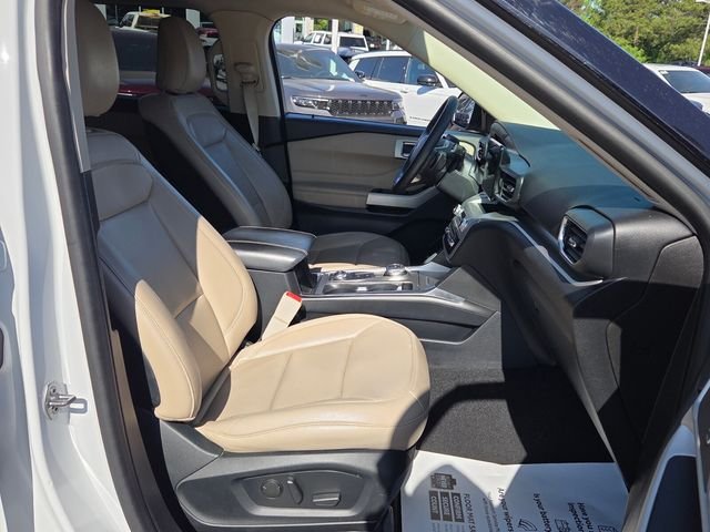 Used 2020 White Ford XLT image 16