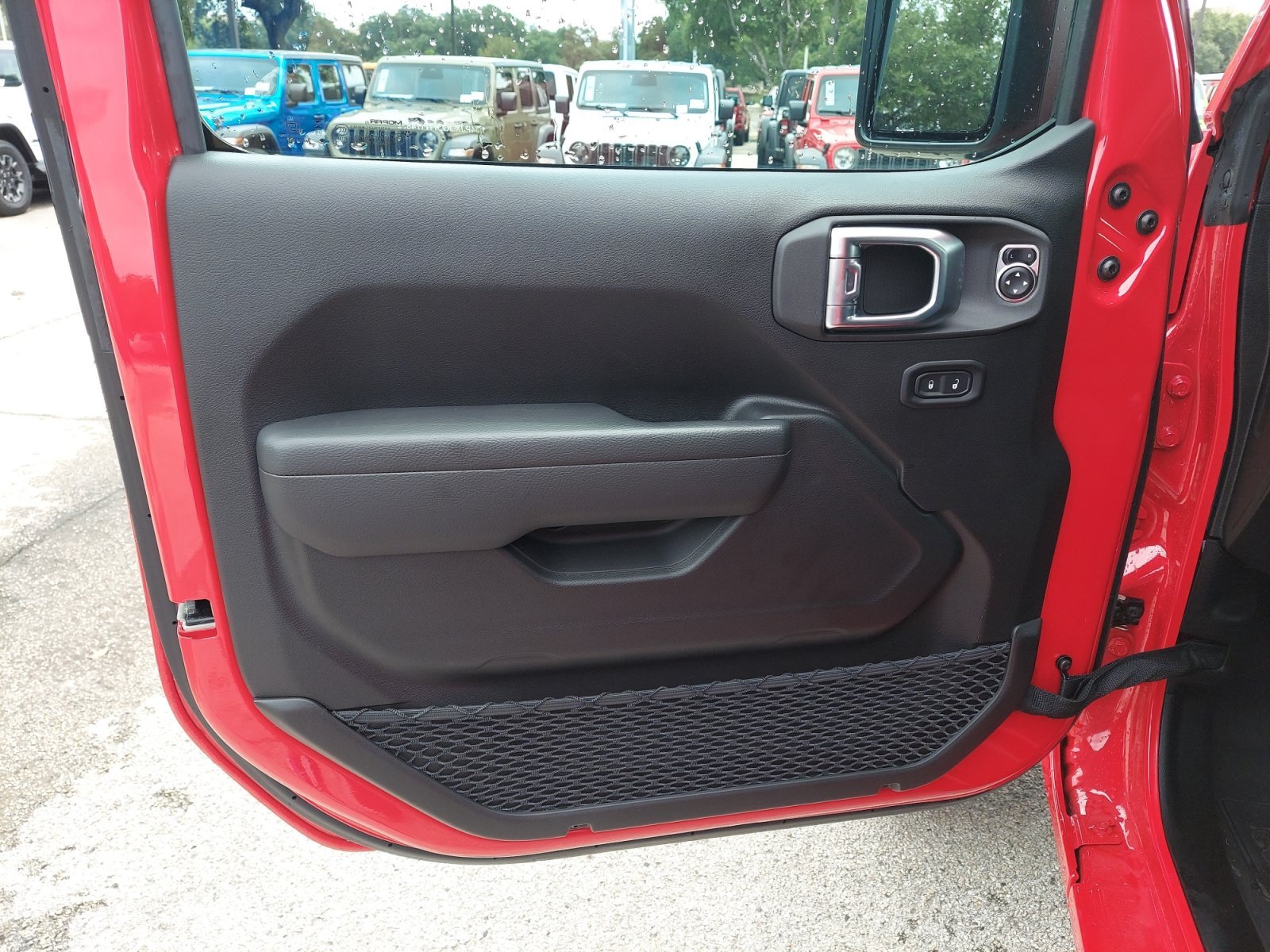 New 2026 Firecracker Red Clearcoat Jeep Sport S image 28