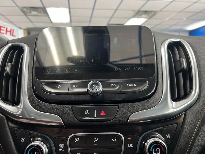Used 2024 Red Chevrolet Premier image 29