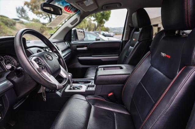 Certified Used 2017 SUPER WHITE Toyota  image 18