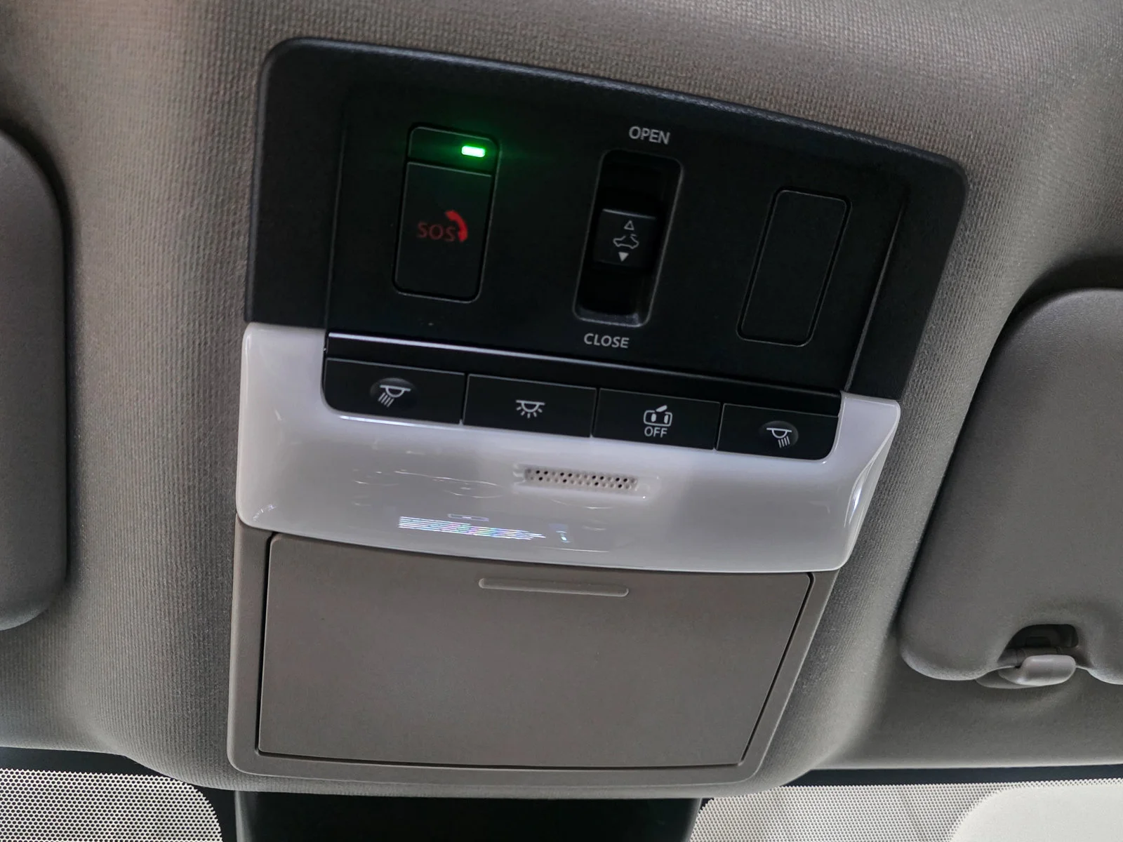 2025 Nissan Sentra SR - Photo 30