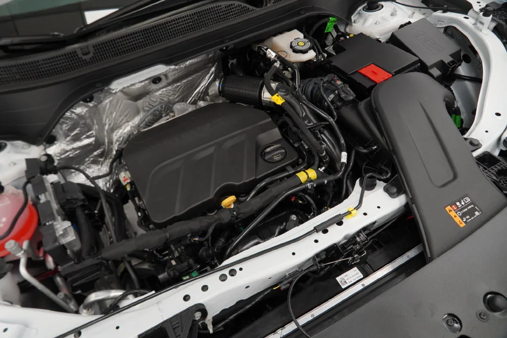 New 2026 Summit White Chevrolet LS image 39