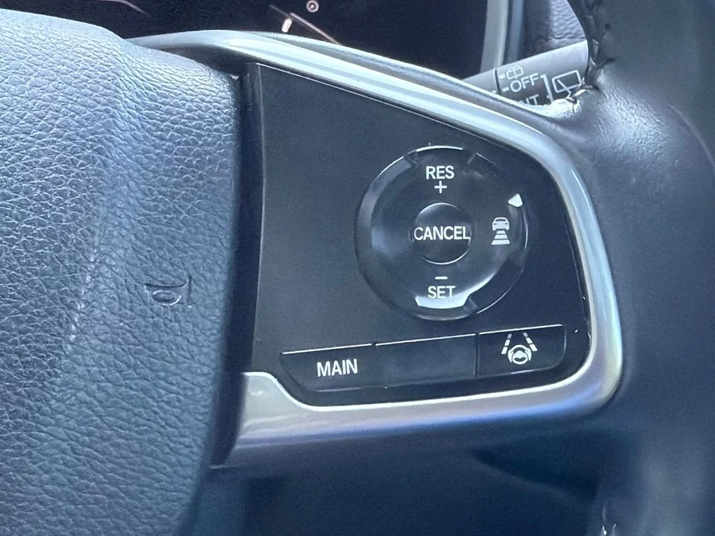 Used 2019  Honda Touring image 26