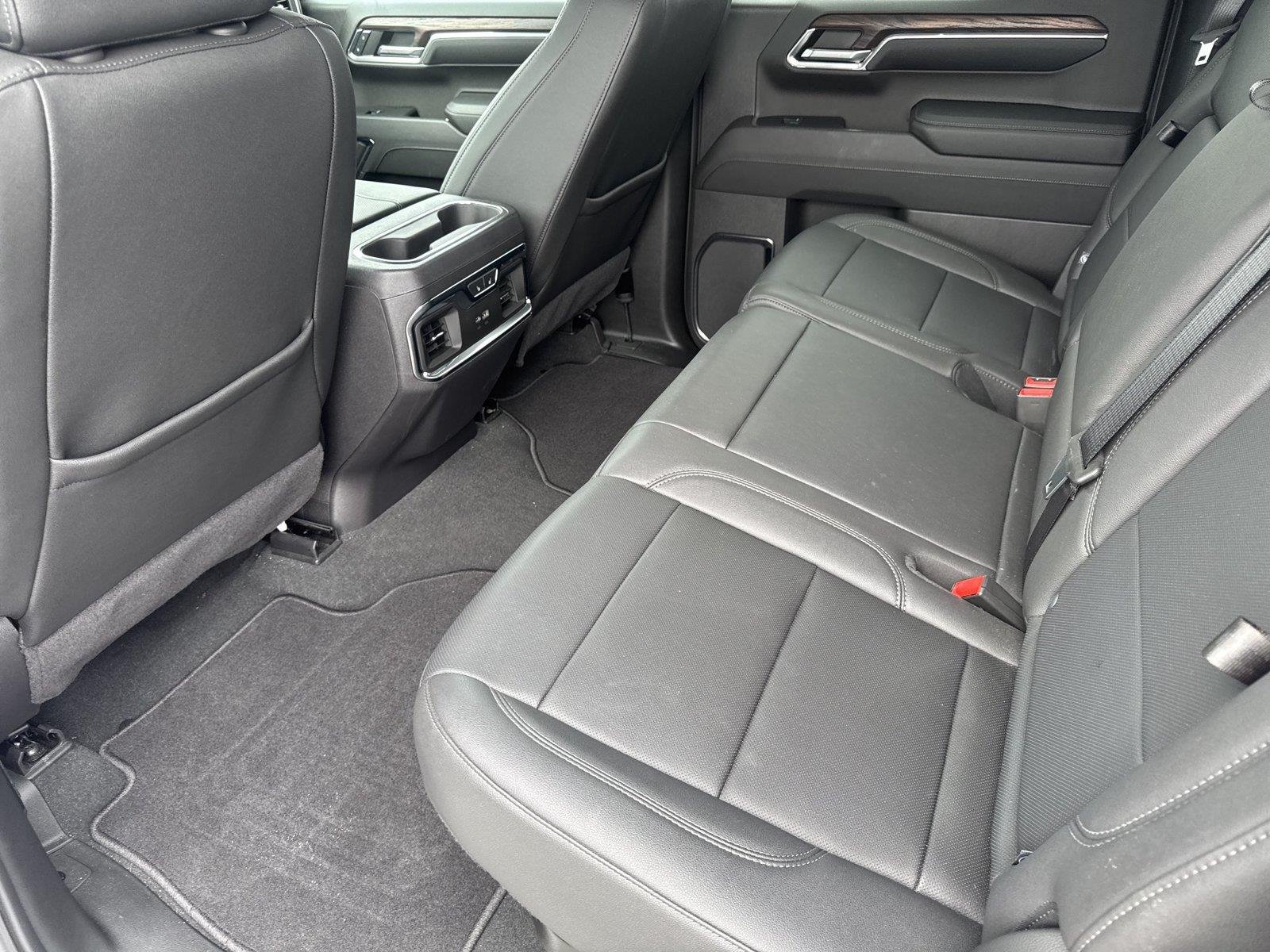 Used 2024 Summit White GMC SLT image 30