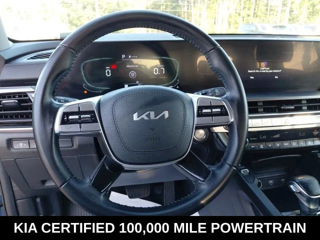 Used 2024 Black Kia S image 10