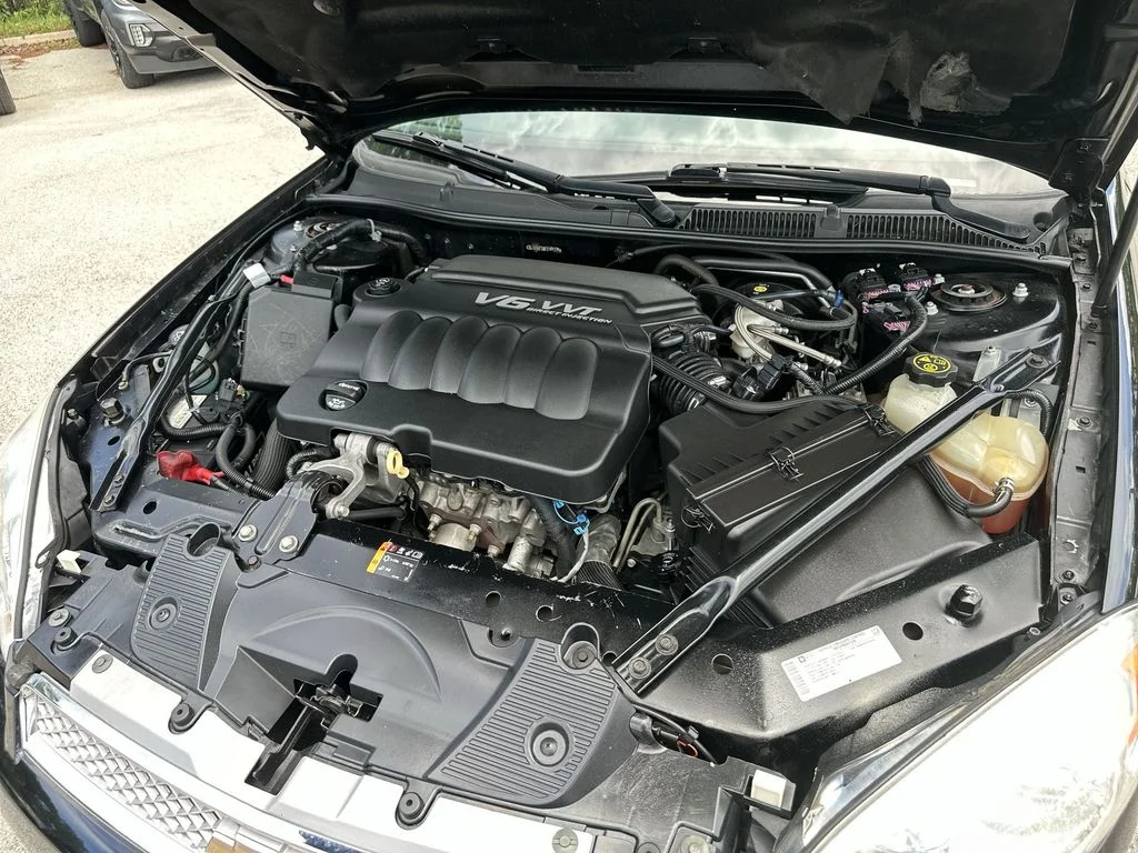 Certified Used 2014 Black Chevrolet LT image 27