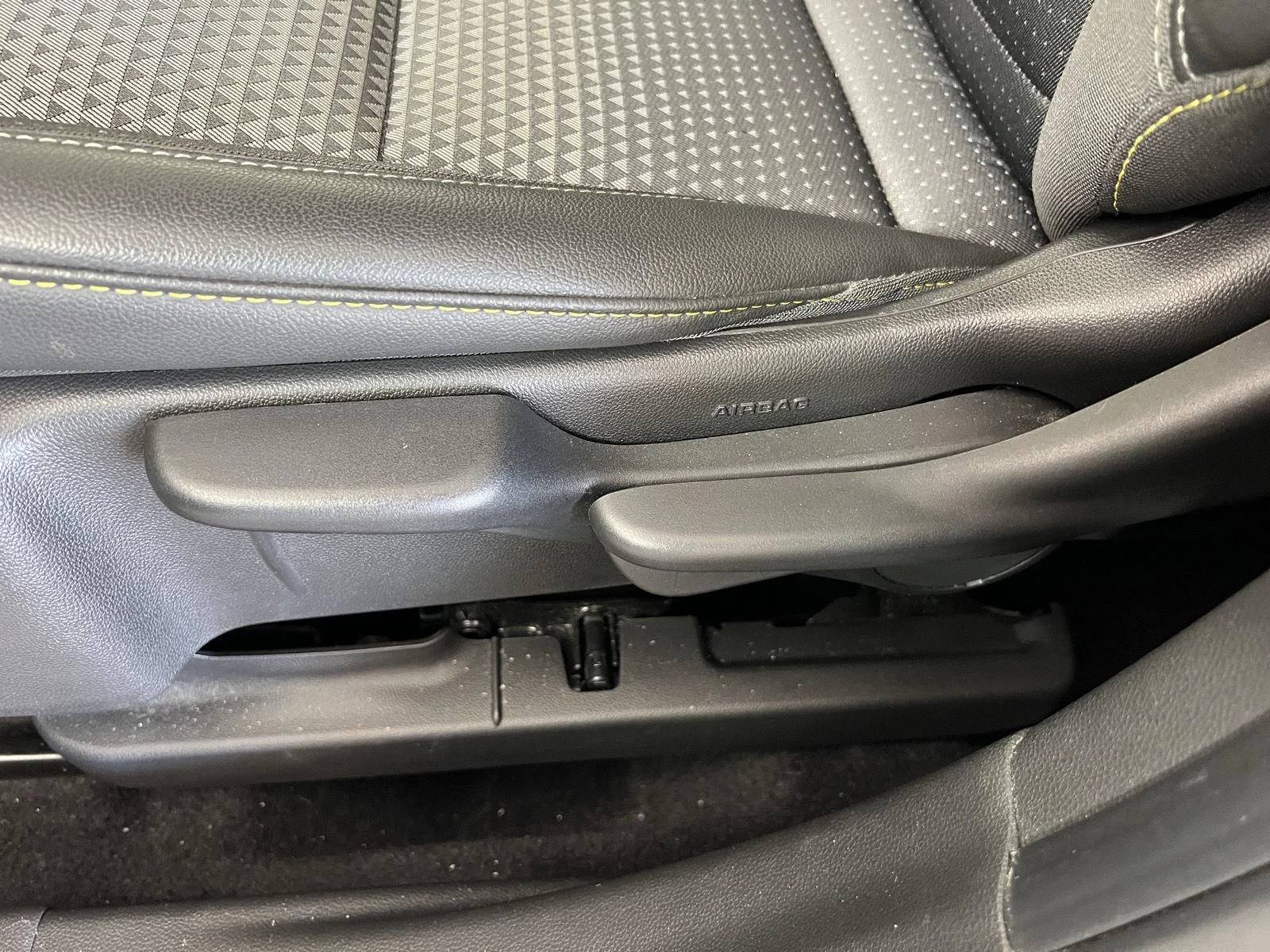 Used 2024 Sterling Gray Metallic Chevrolet LT image 7