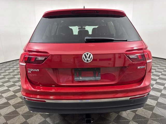 Used 2021 Red Volkswagen 2.0T SEL image 23