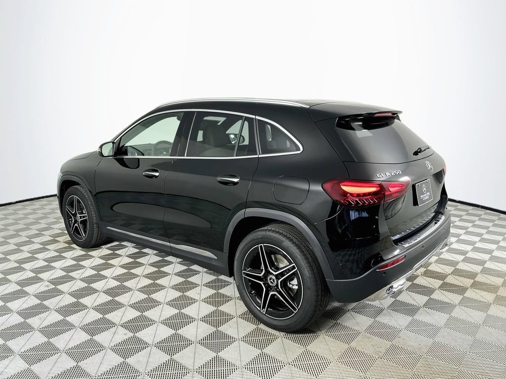 New 2026 Night Black Mercedes-Benz GLA 250 image 37