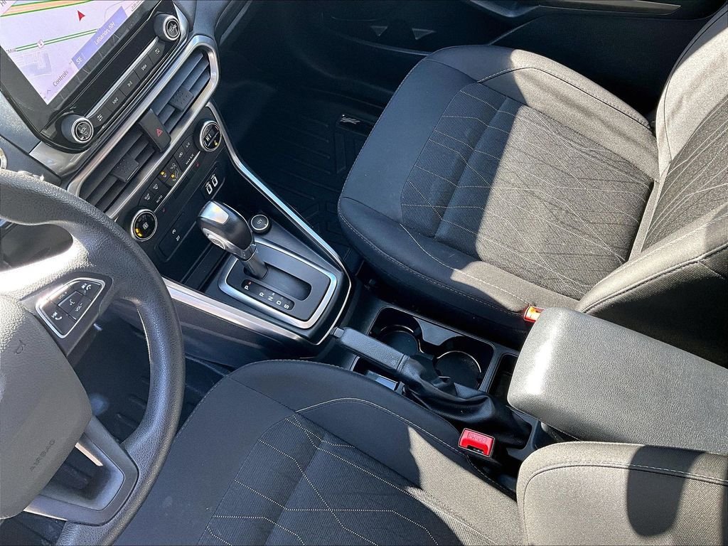 Used 2022 Silver Ford SE image 15