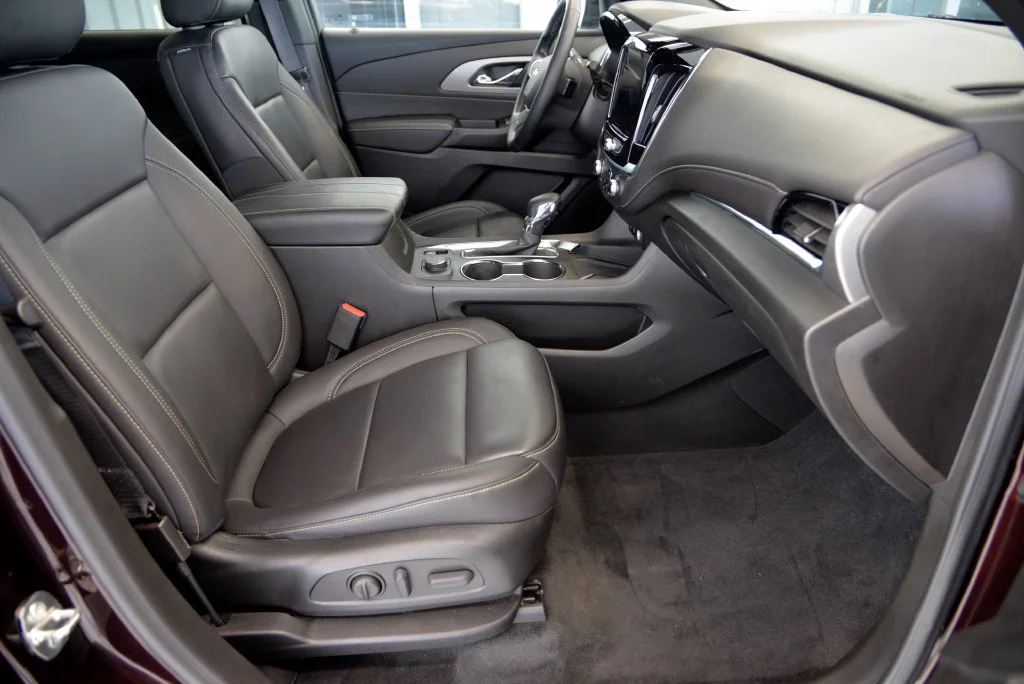 Used 2023 Black Cherry Metallic Chevrolet LT Leather image 30