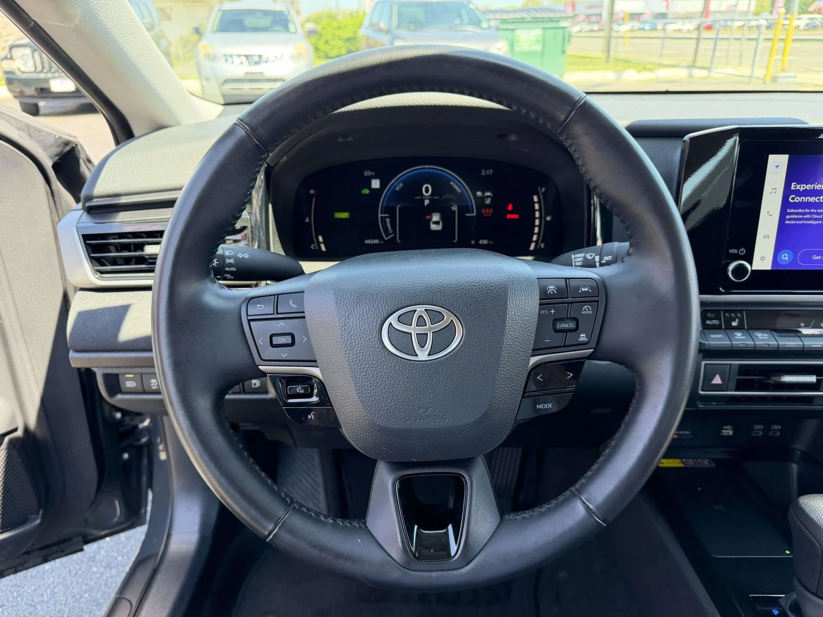 2025 Toyota Camry LE - Photo 25