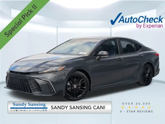 2025 Toyota Camry SE