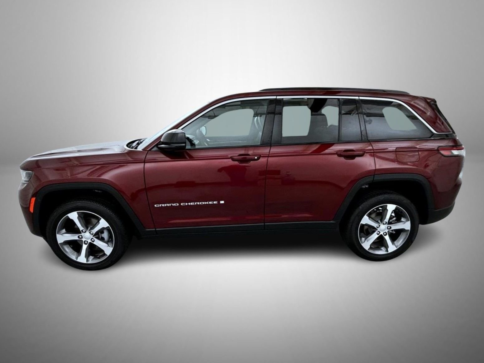Used 2026 Velvet Jeep Limited image 8