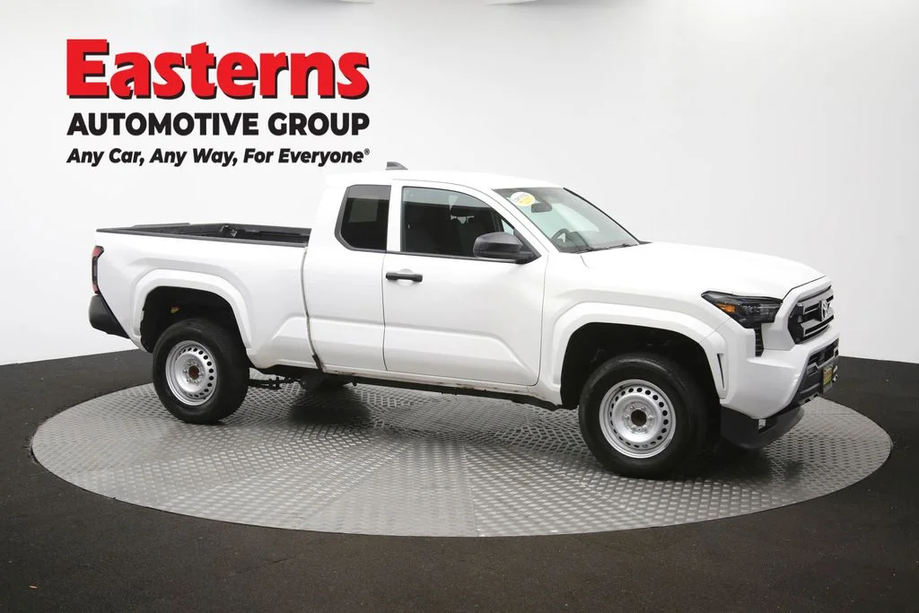 Used 2025 White Toyota SR image 43