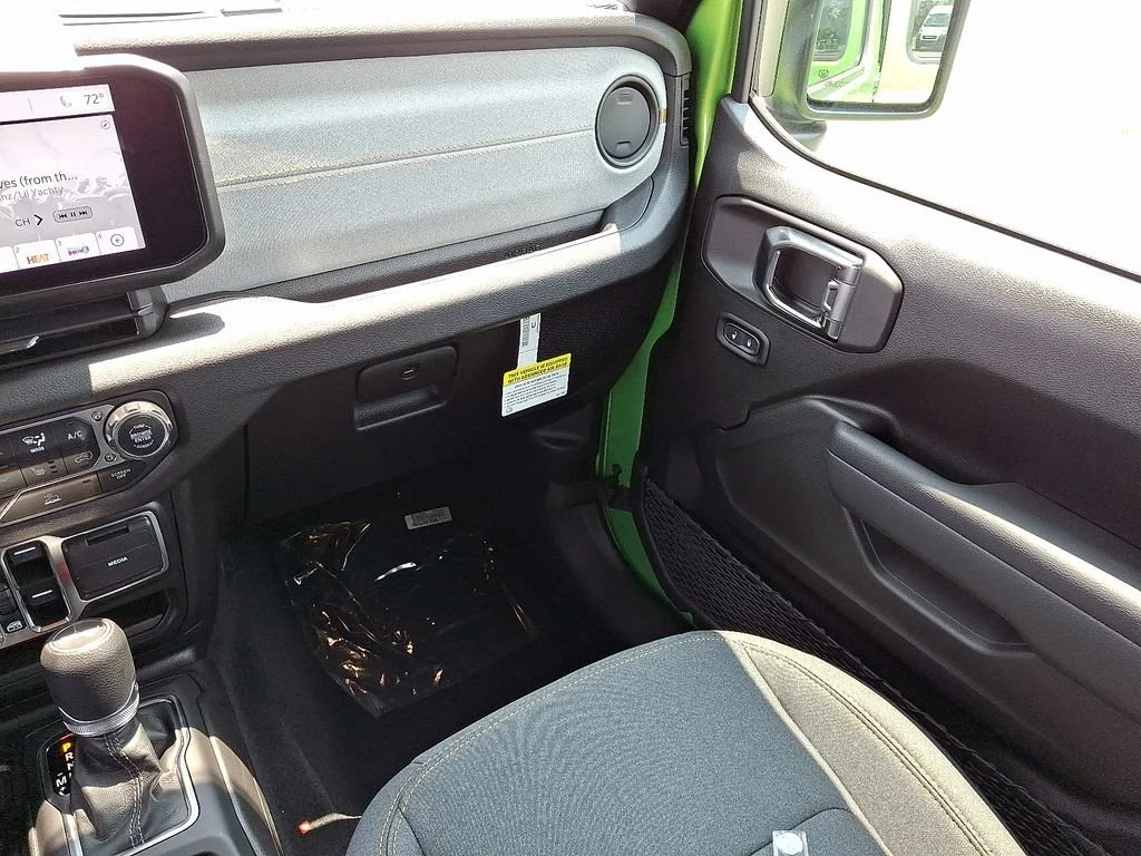 New 2025 Mojito Clearcoat Jeep Sport S image 12